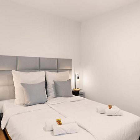 Modernes Apartment Am Gleispark Oldenburg Exterior photo